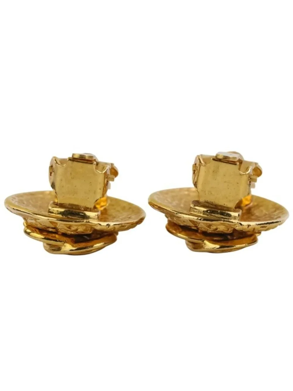 Chanel Vintage CC Logo Clip Earrings Gold
